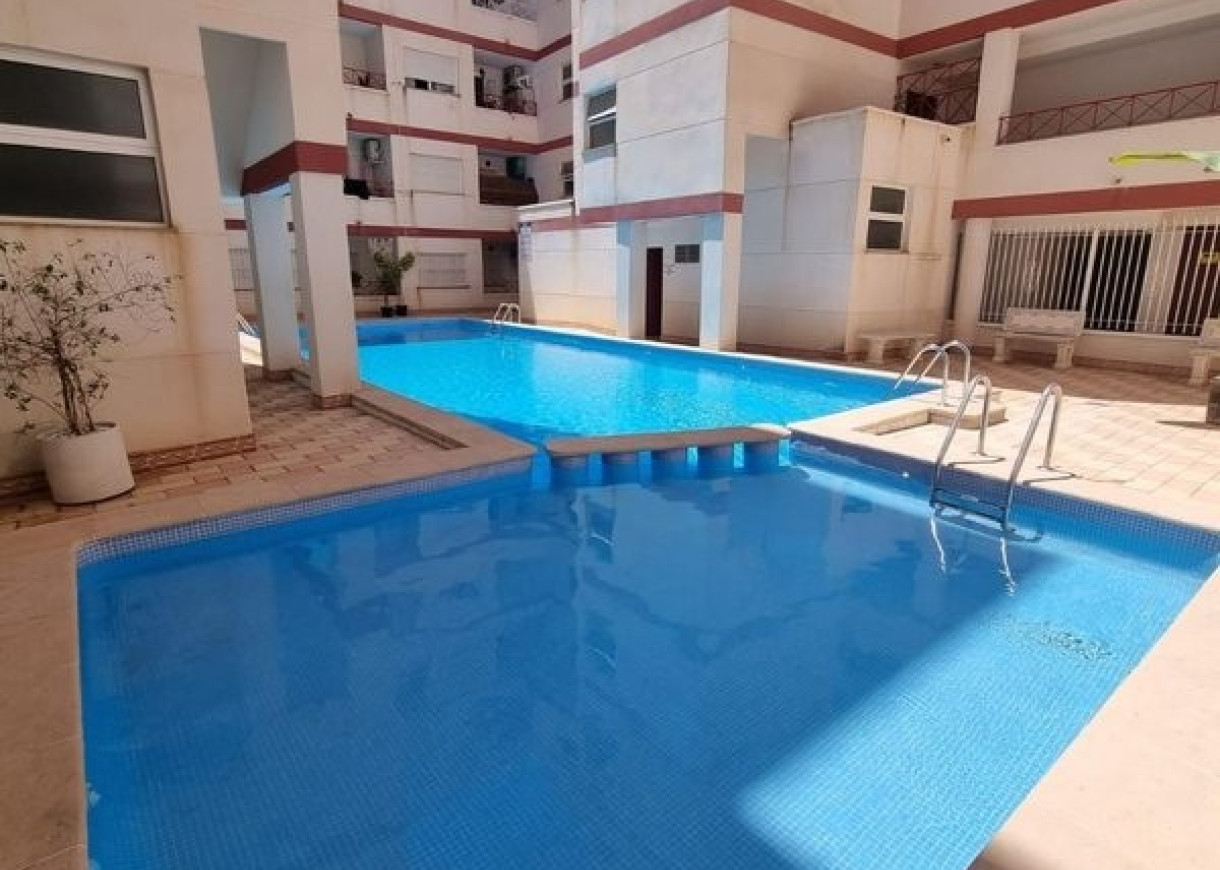 Long time Rental - Lägenhet - Torrevieja - Centro