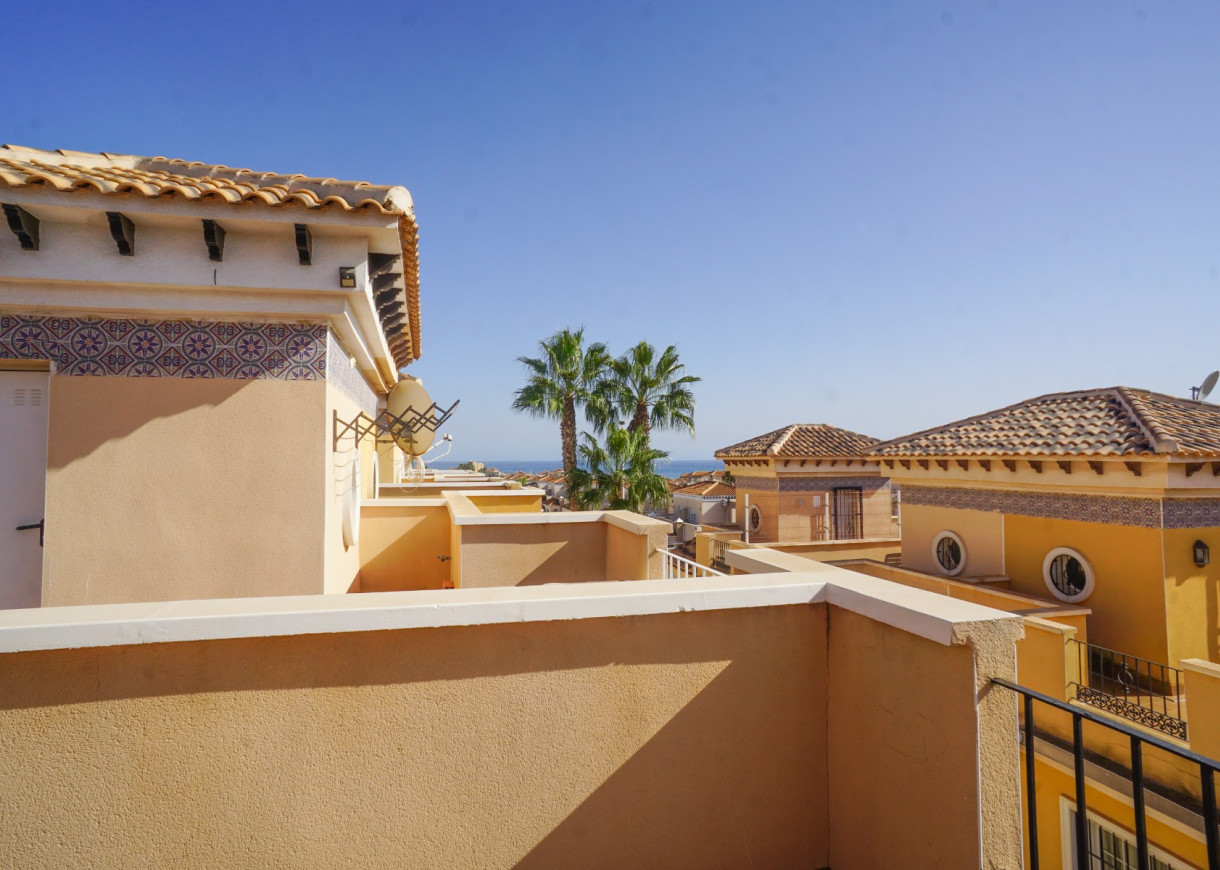 Resale - Town house - Torrevieja - Aguas Nuevas