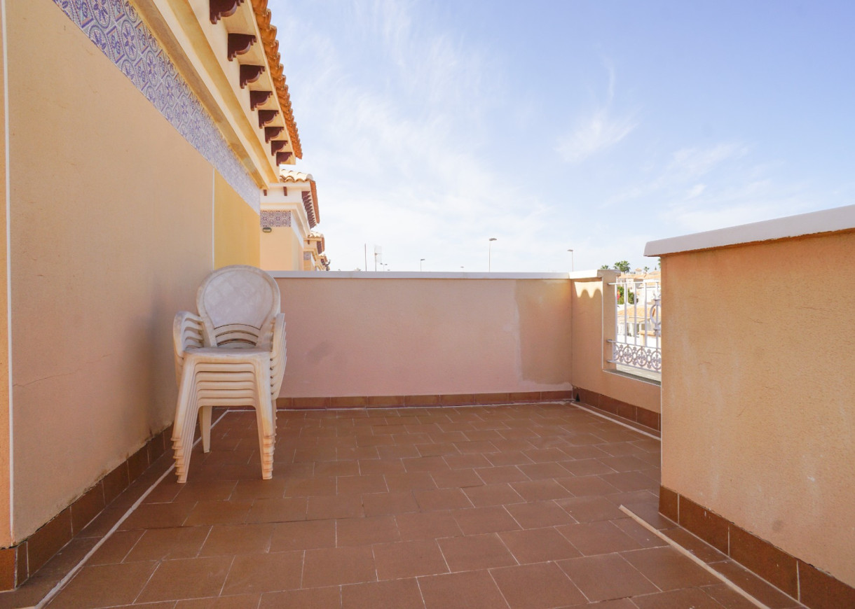 Resale - Town house - Torrevieja - Aguas Nuevas