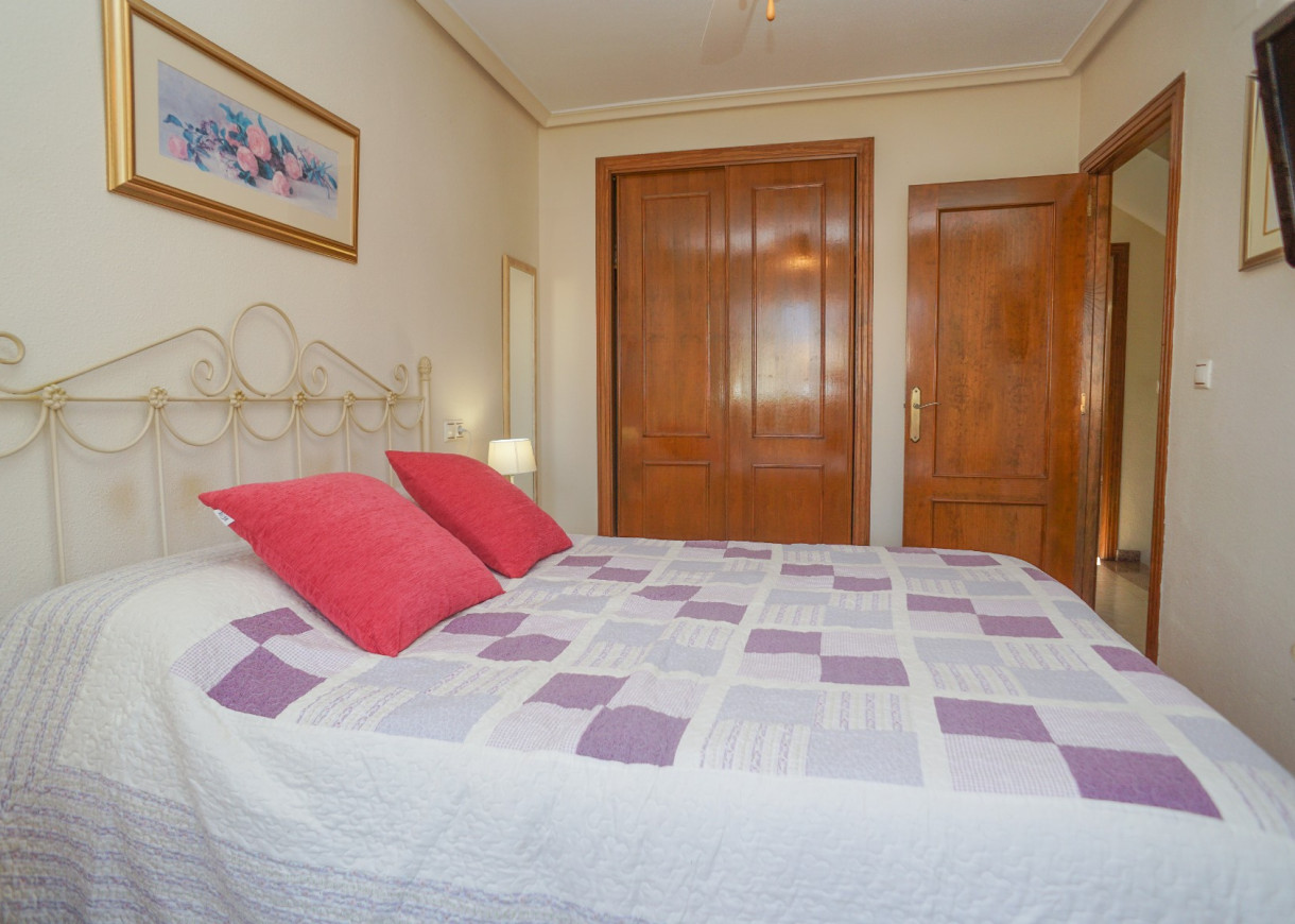 Resale - Town house - Torrevieja - Aguas Nuevas