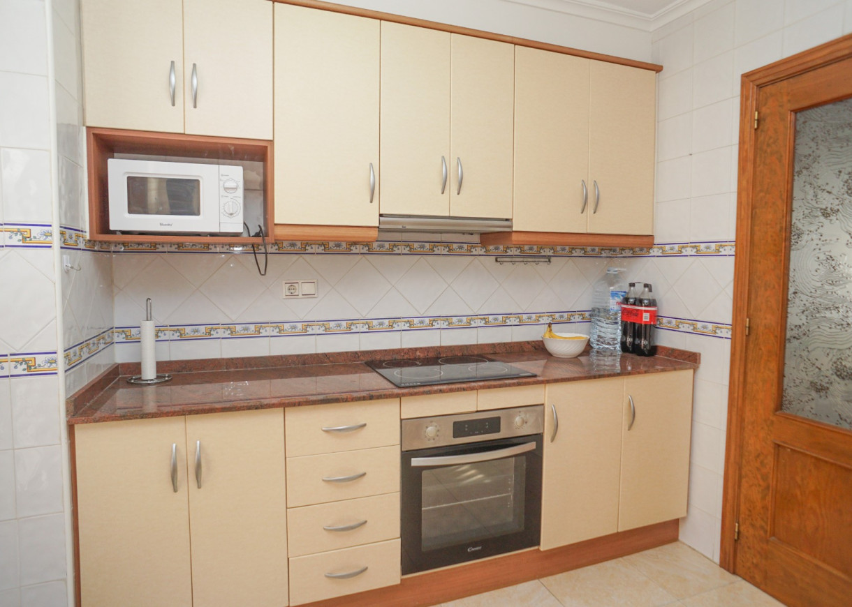 Resale - Town house - Torrevieja - Aguas Nuevas