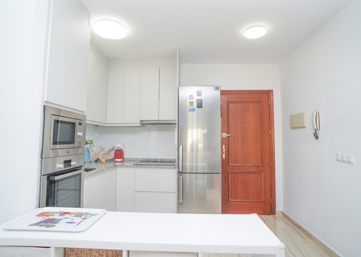 Resale - Apartment - Torrevieja - Torreblanca