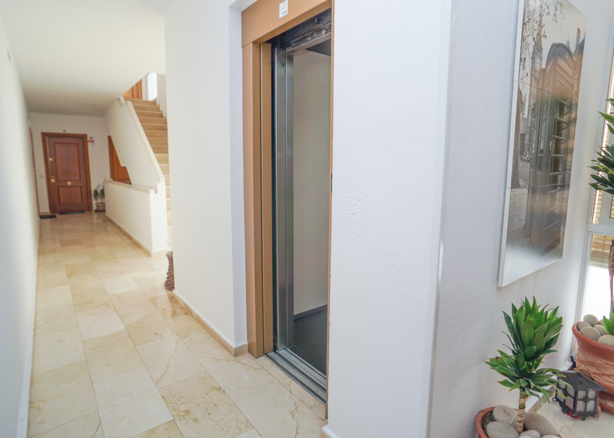 Resale - Apartment - Torrevieja - Torreblanca