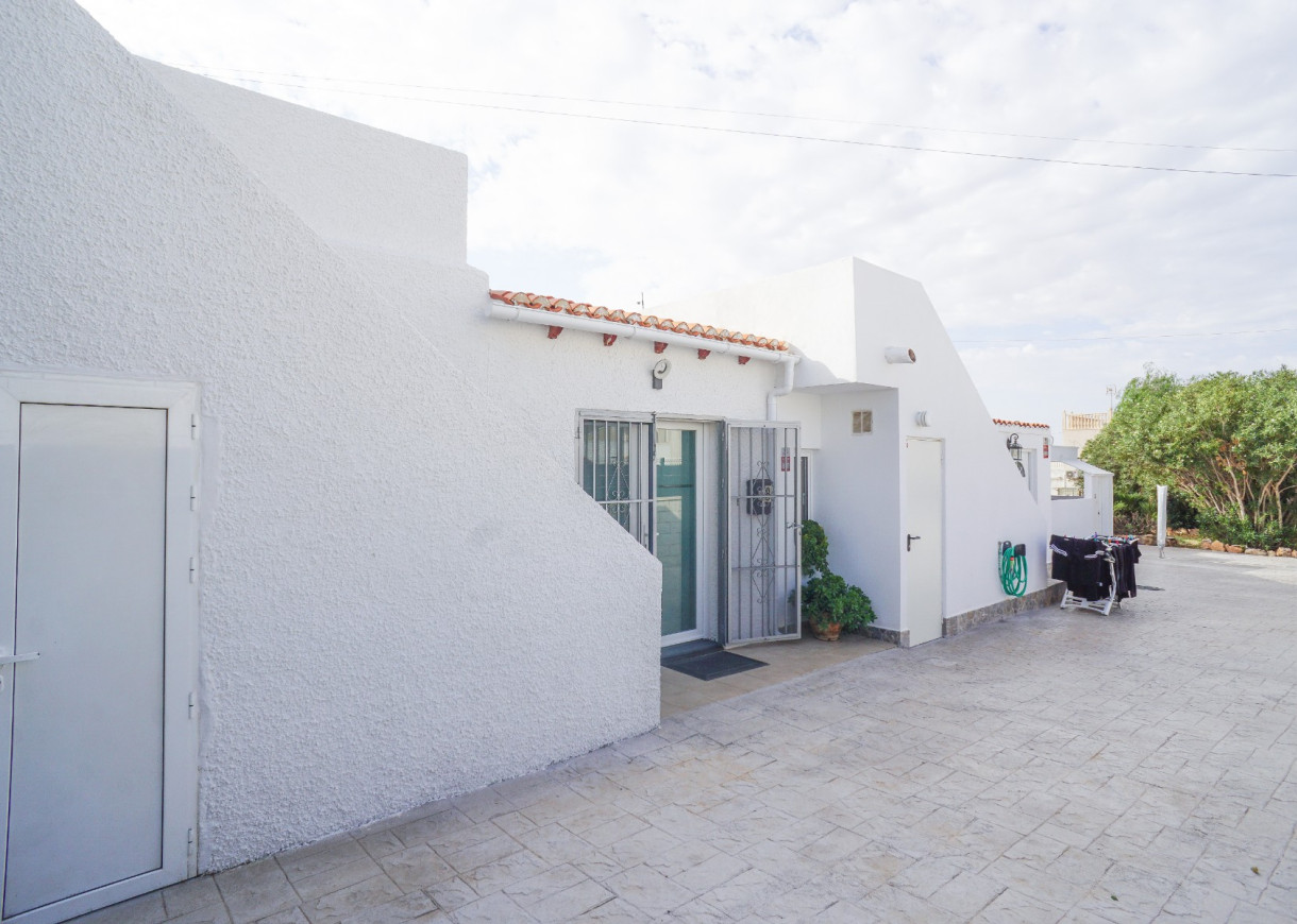 Resale - Bungalow - Torrevieja - San Luis / La Siesta