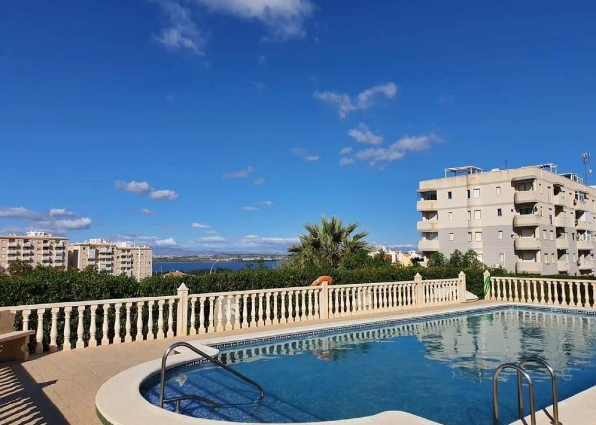 Location longue durée - Appartement - Torrevieja - Torreblanca