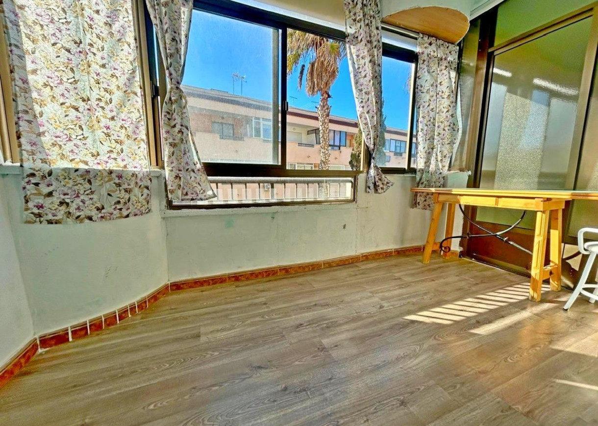 Resale - Apartment - Pilar de la Horadada - Mil Palmeras