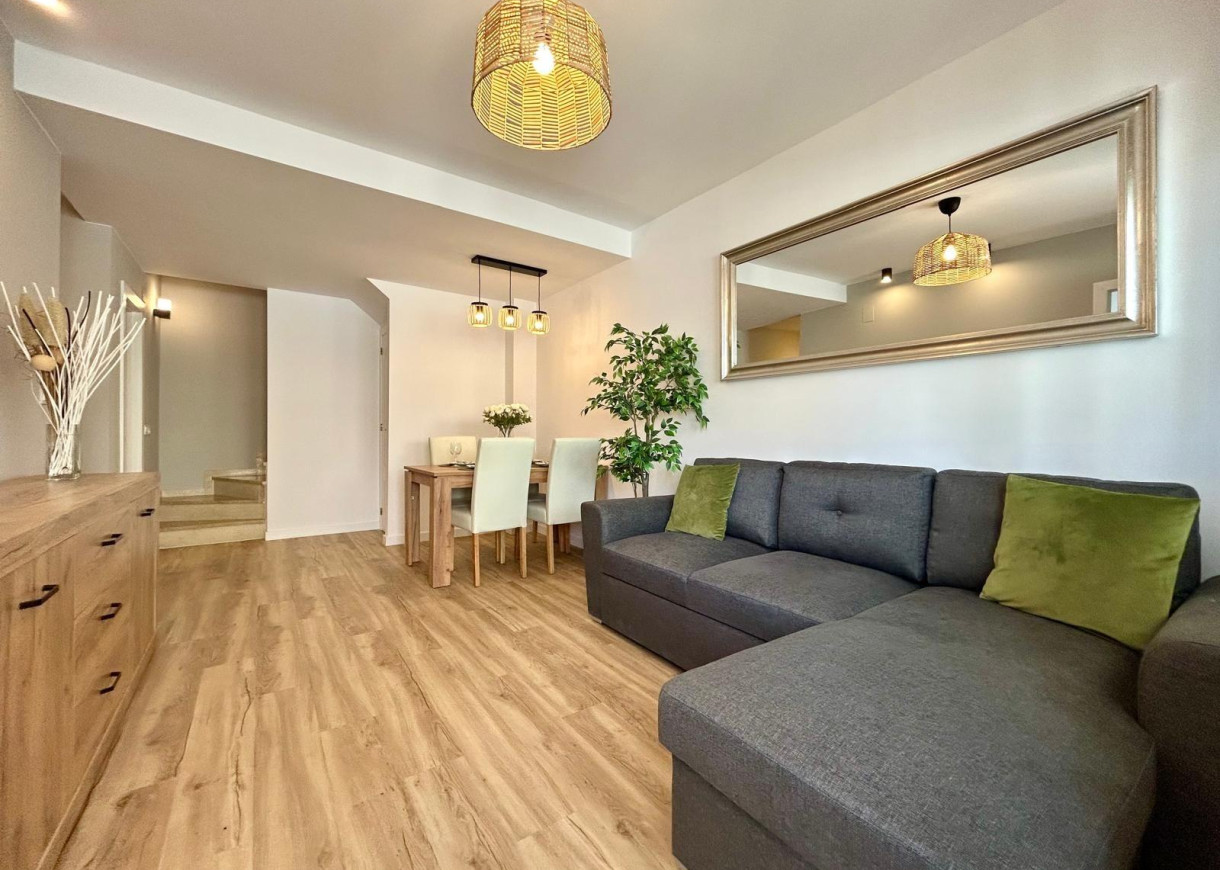 Resale - Terraced house - Orihuela - Urbanización Perla del Mar