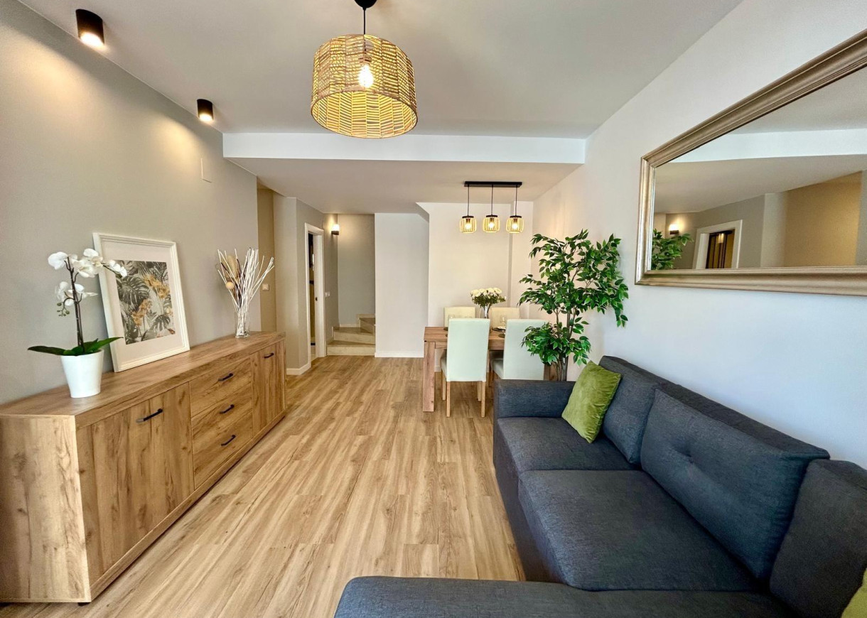 Resale - Terraced house - Orihuela - Urbanización Perla del Mar