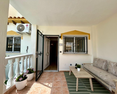 Resale - Terraced house - Orihuela - Urbanización Perla del Mar