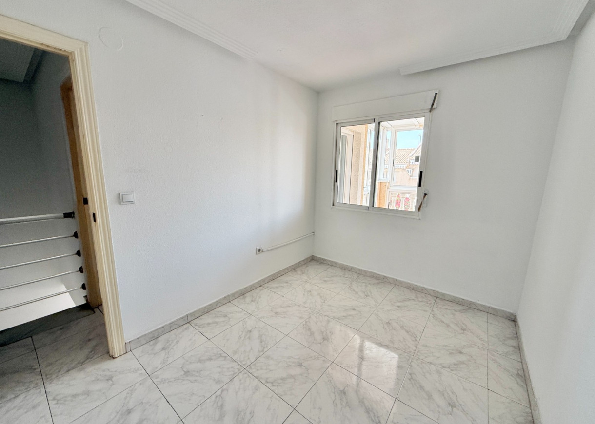 Resale - Town house - Torrevieja - Nueva Torrevieja - Aguas Nuevas