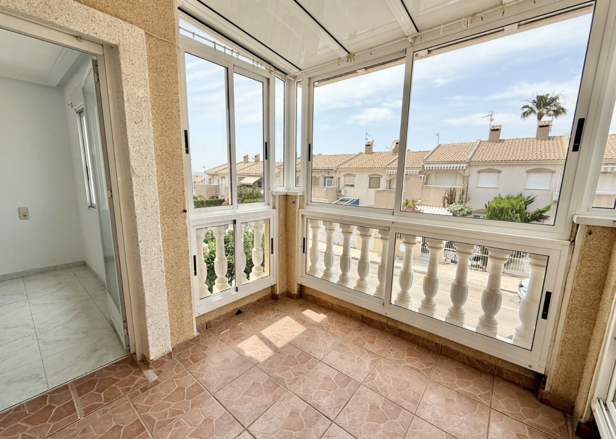 Resale - Town house - Torrevieja - Nueva Torrevieja - Aguas Nuevas