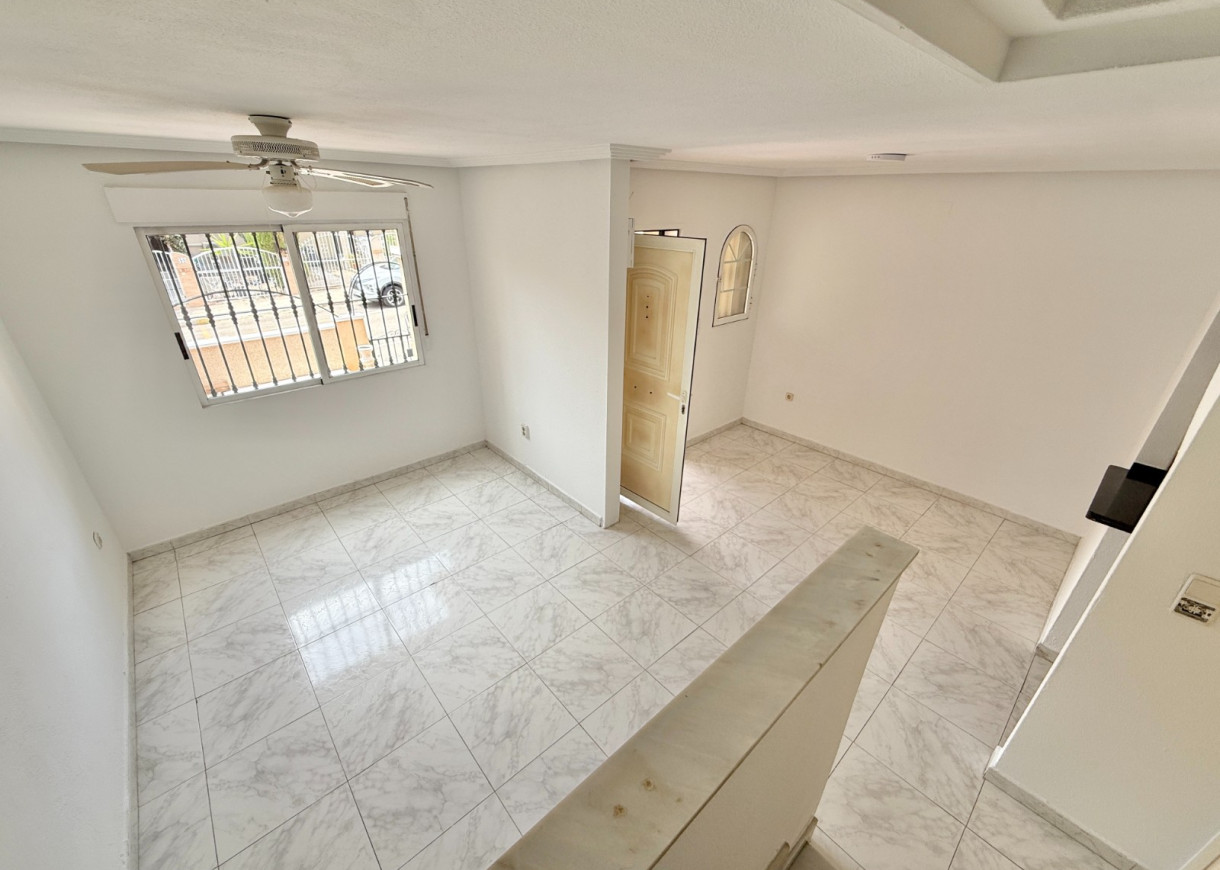 Resale - Town house - Torrevieja - Nueva Torrevieja - Aguas Nuevas