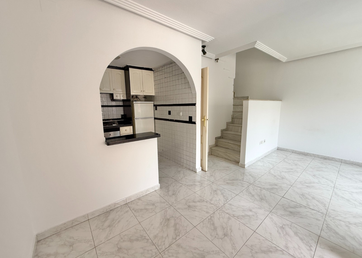 Resale - Town house - Torrevieja - Nueva Torrevieja - Aguas Nuevas