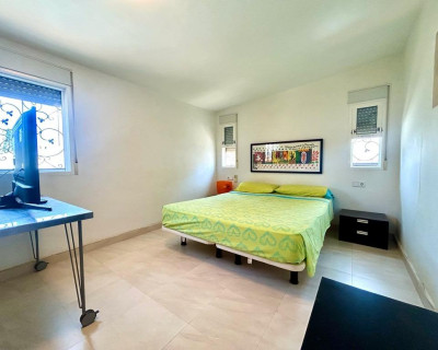 Resale - Villa - Orihuela Costa - La Zenia