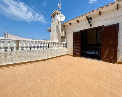 Resale - Villa - Orihuela Costa - La Zenia