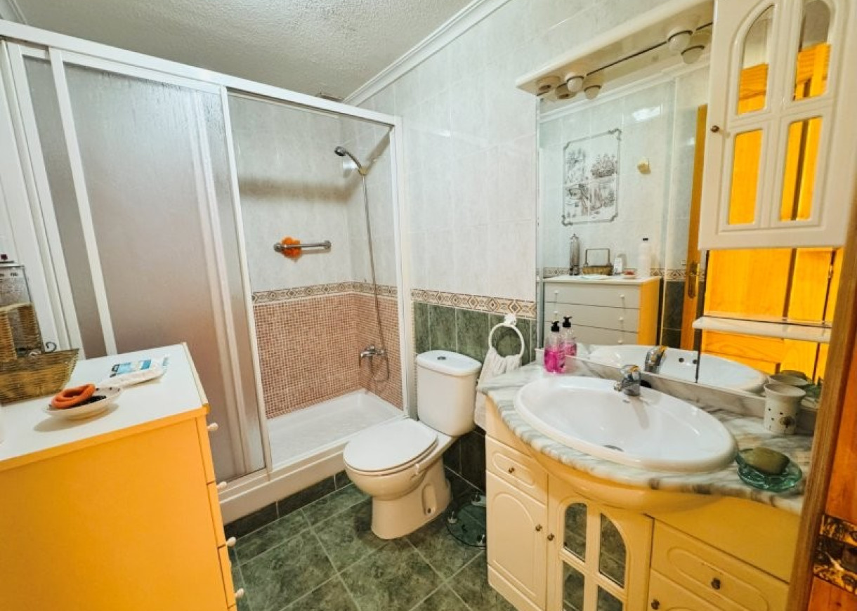 Resale - Lägenhet - La Mata