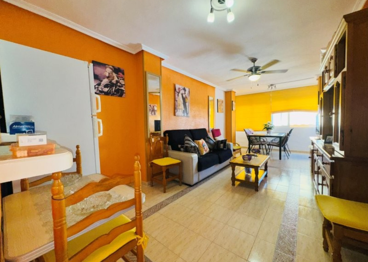 Resale - Lägenhet - La Mata