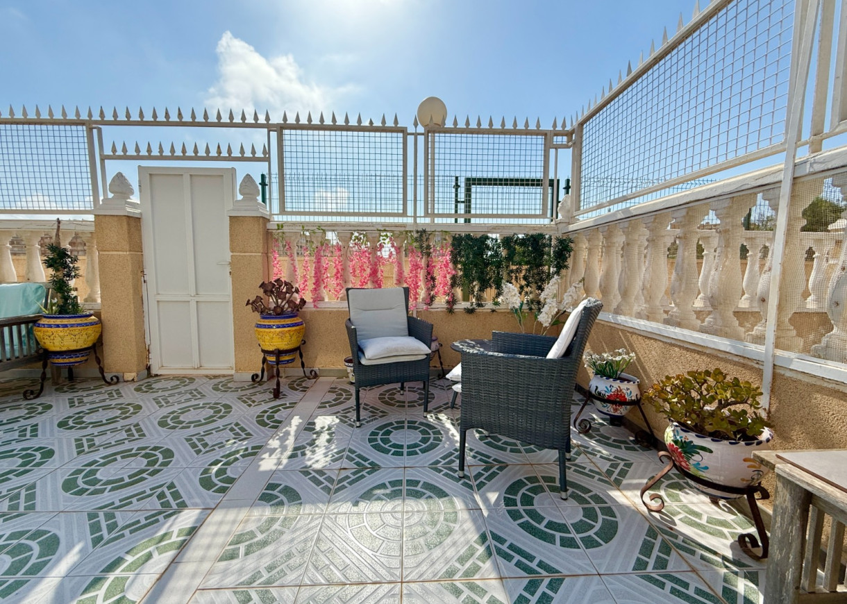 Venta - Villa / Semi separado - Torrevieja - Torreblanca