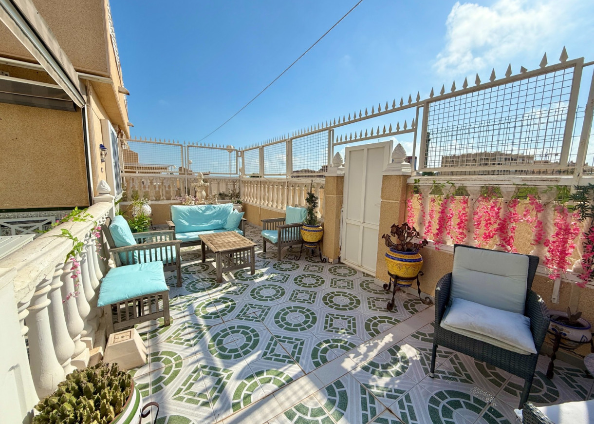 Venta - Villa / Semi separado - Torrevieja - Torreblanca