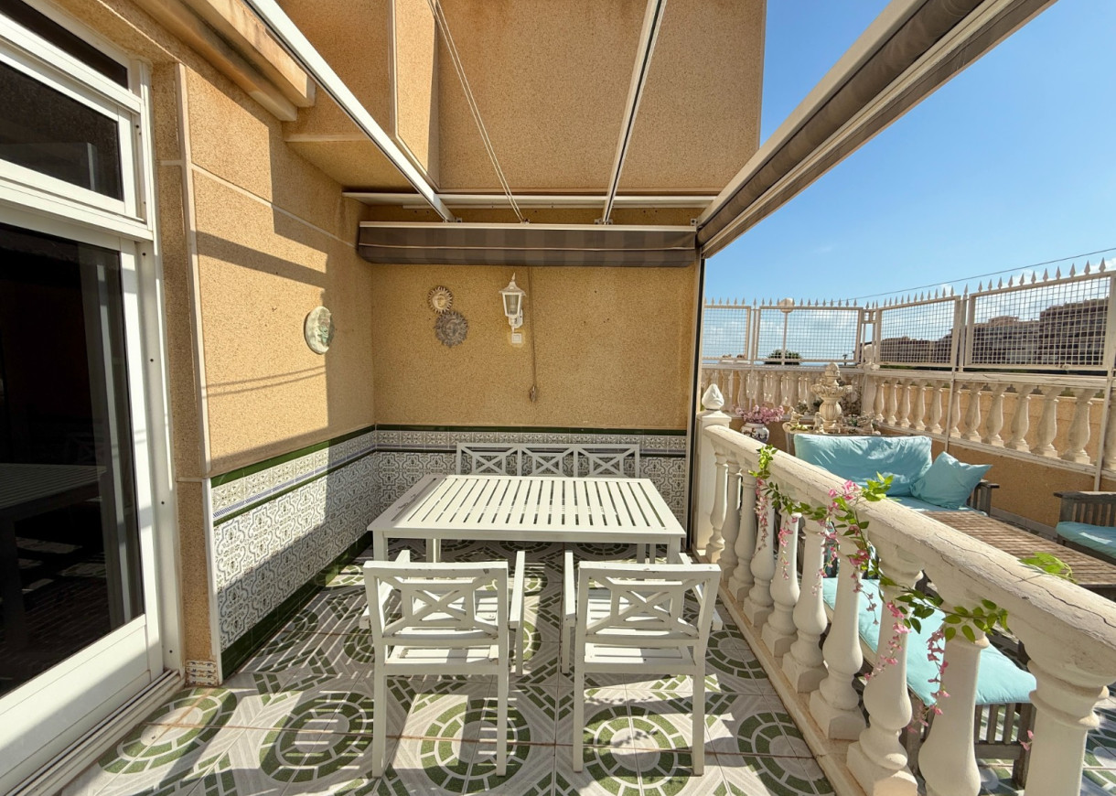 Venta - Villa / Semi separado - Torrevieja - Torreblanca