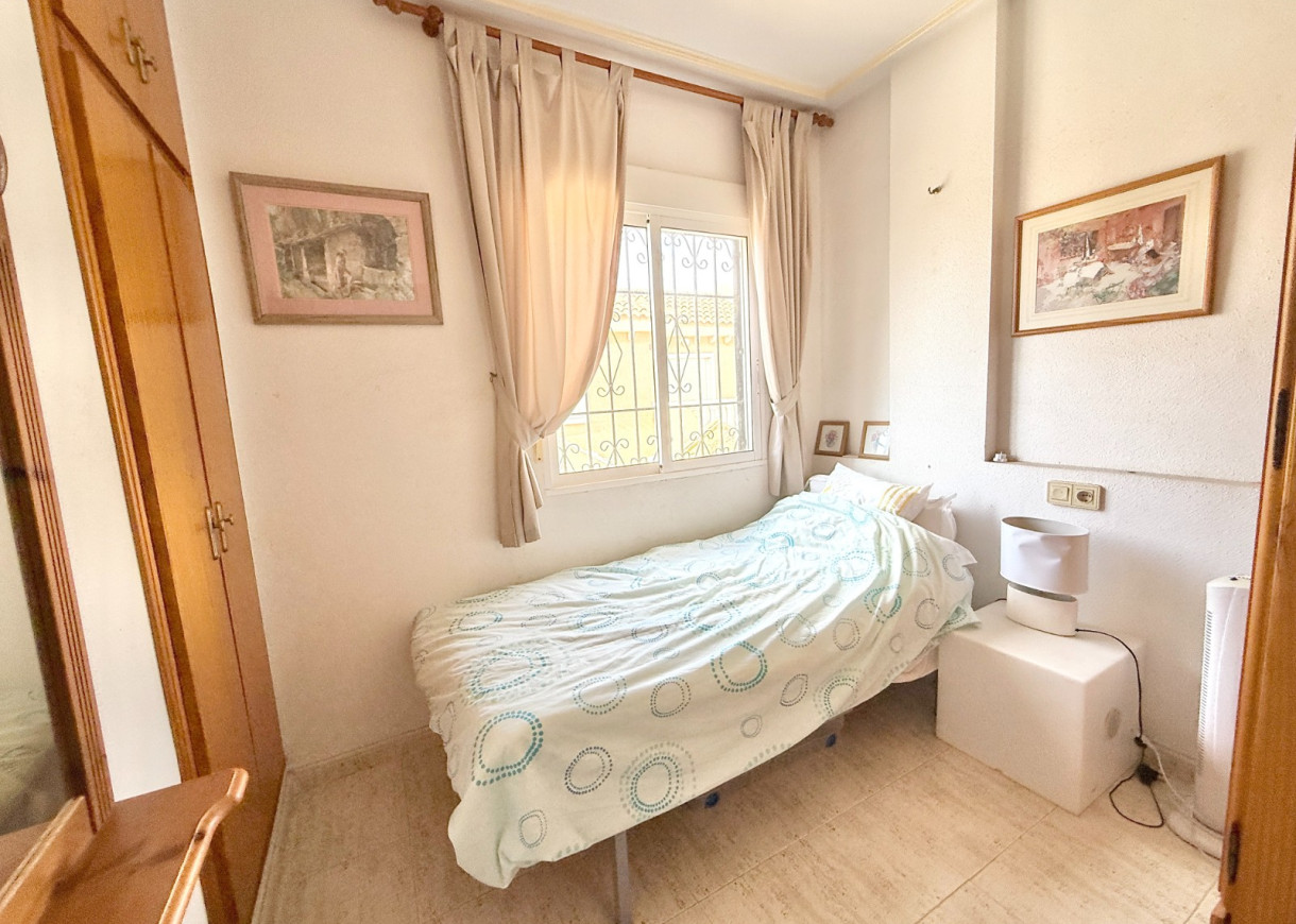 Venta - Villa / Semi separado - Torrevieja - Torreblanca