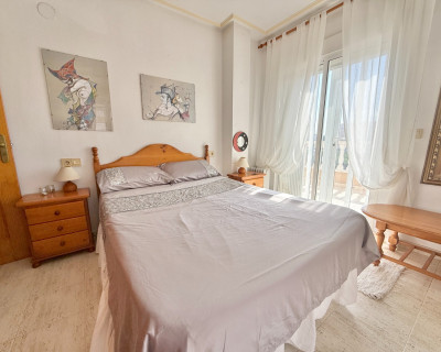 Venta - Villa / Semi separado - Torrevieja - Torreblanca