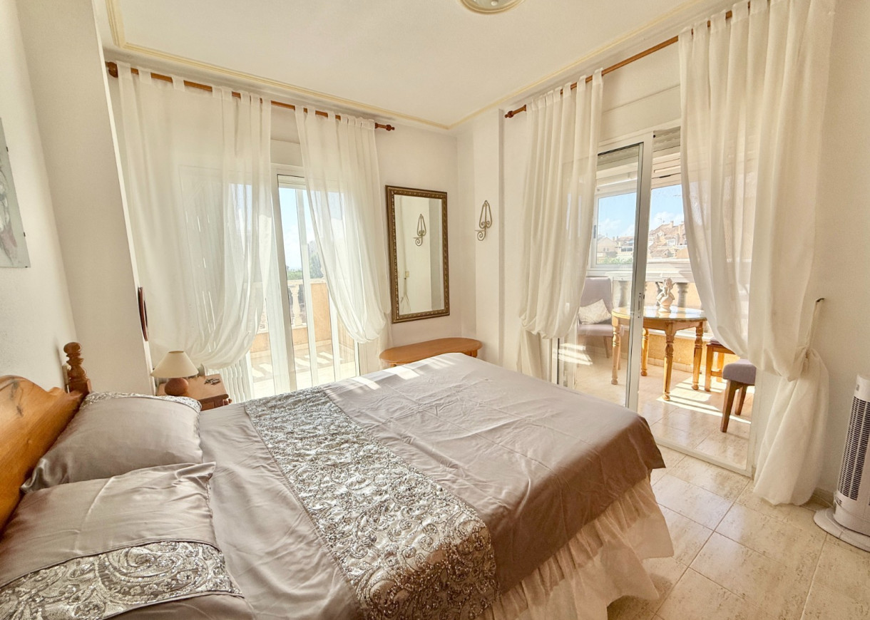 Venta - Villa / Semi separado - Torrevieja - Torreblanca