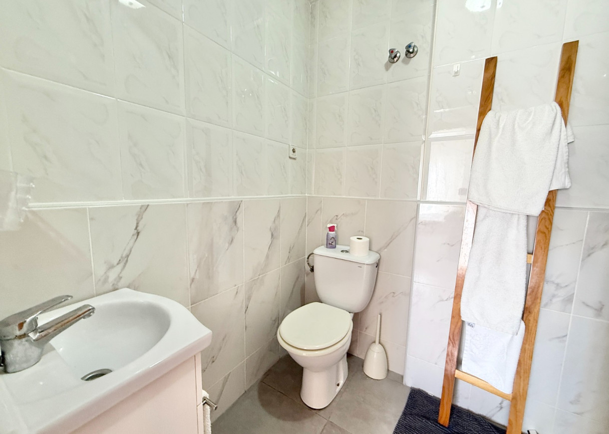 Venta - Villa / Semi separado - Torrevieja - Torreblanca