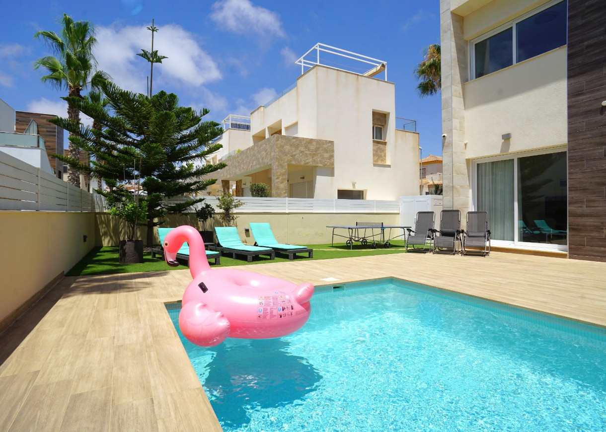 Resale - Villa - Torrevieja - Torreblanca
