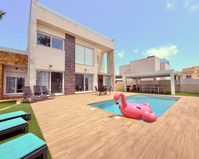 Resale - Villa - Torrevieja - Torreblanca