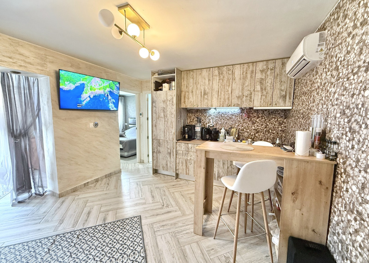 Resale - Bungalow - Torrevieja - San Luis / La Siesta