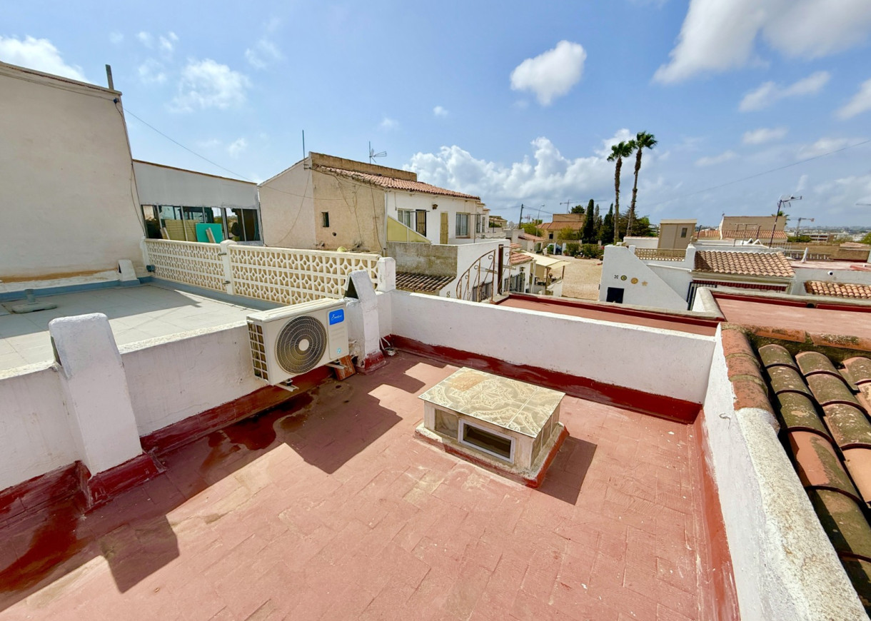 Resale - Bungalow - Torrevieja - San Luis / La Siesta