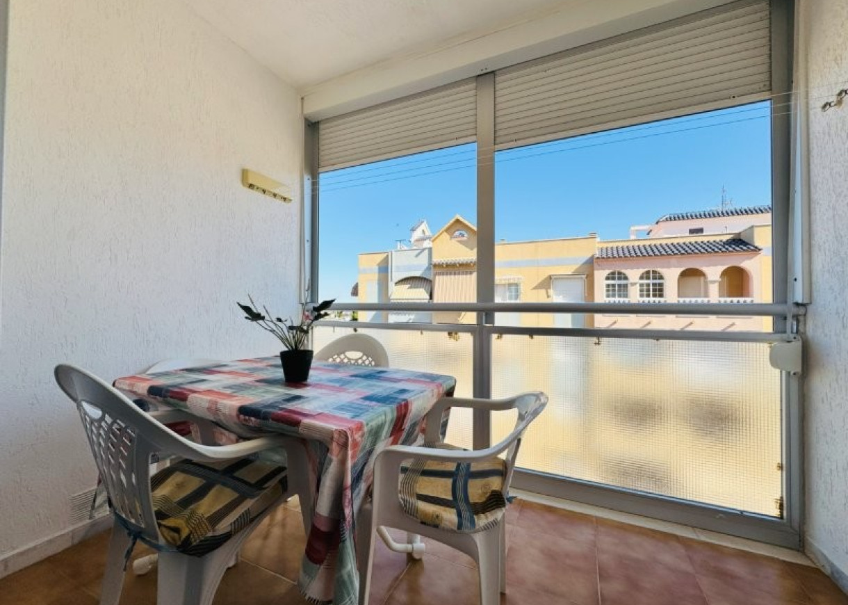 Resale - Apartment - La Mata