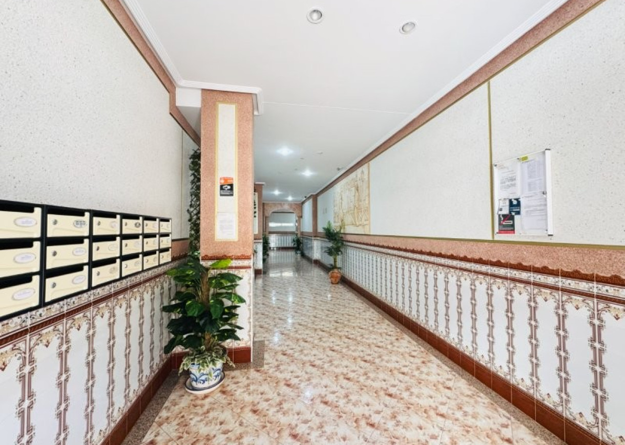 Resale - Lägenhet - La Mata