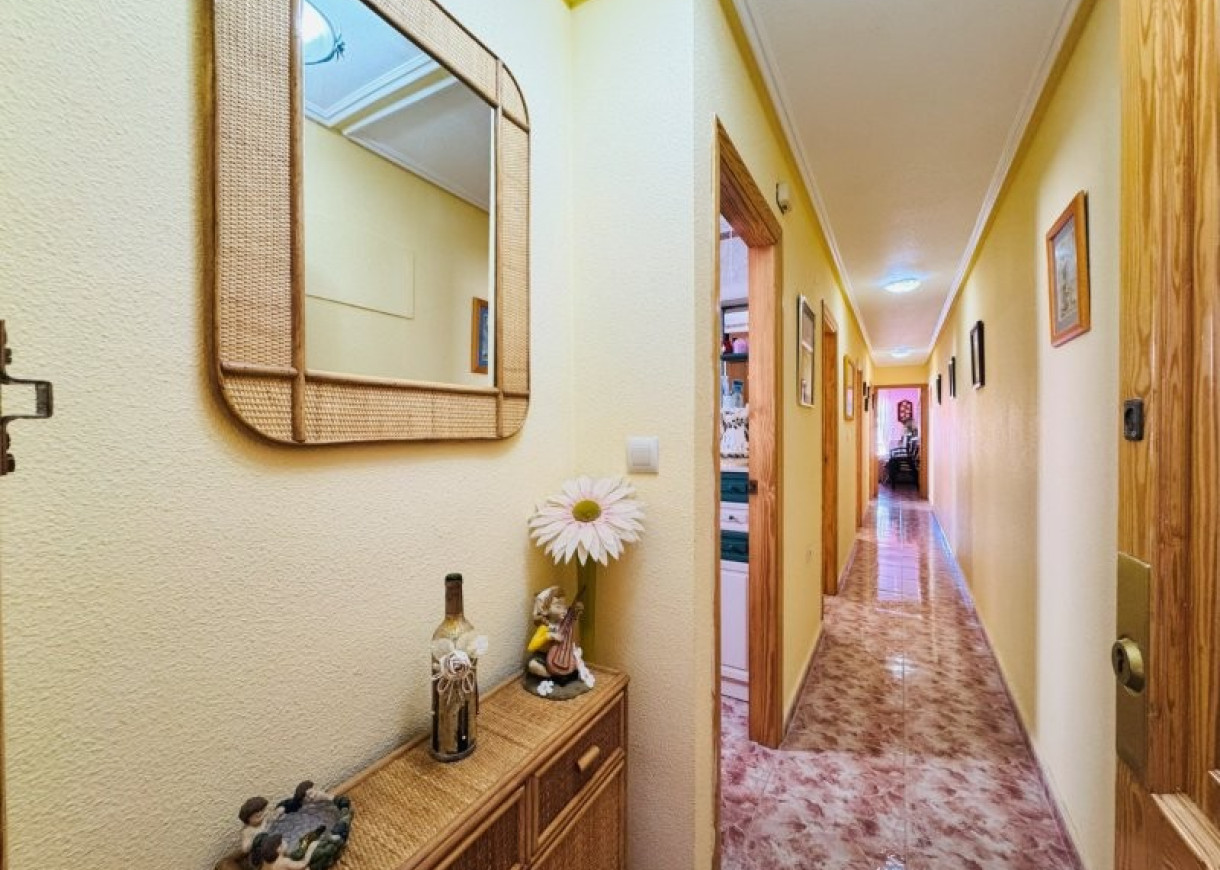 Resale - Lägenhet - La Mata