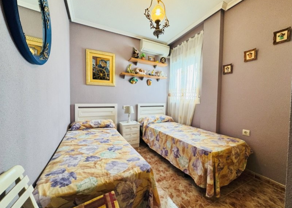 Resale - Lägenhet - La Mata