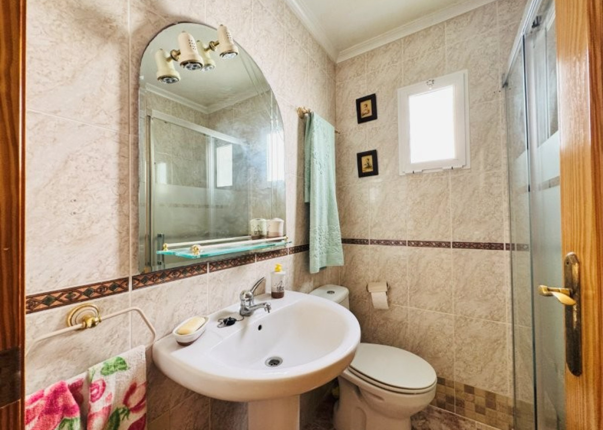 Resale - Lägenhet - La Mata