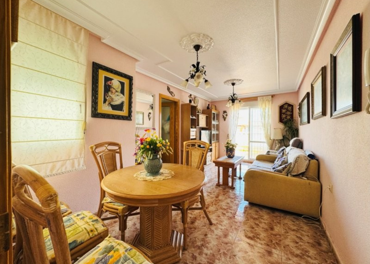 Resale - Lägenhet - La Mata