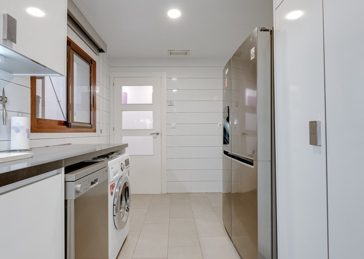 Resale - Apartment - Torrevieja