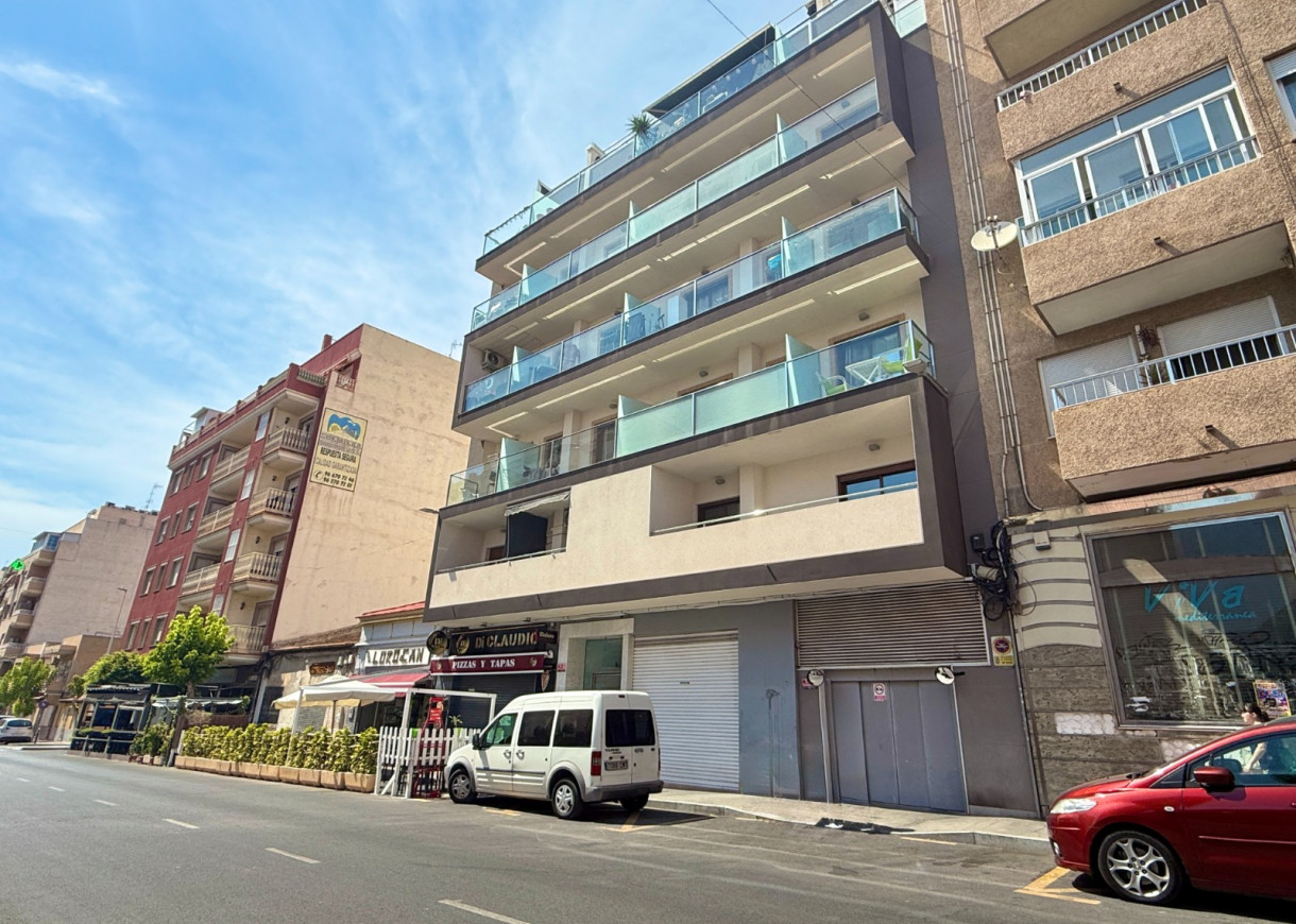 Resale - Apartment - Torrevieja
