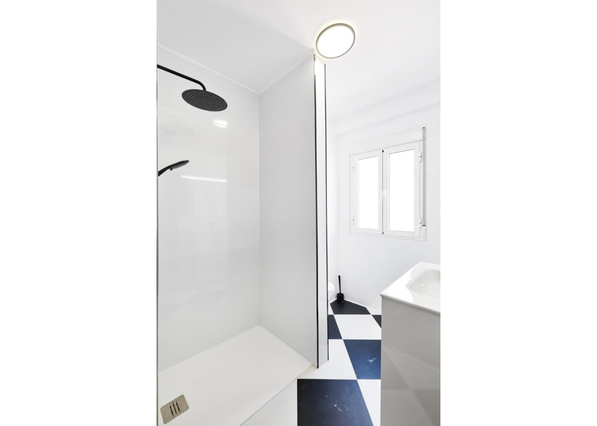 Resale - Apartment - Torrevieja - Playa del Cura