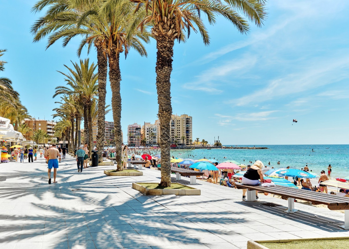 Resale - Apartment - Torrevieja - Playa del Cura
