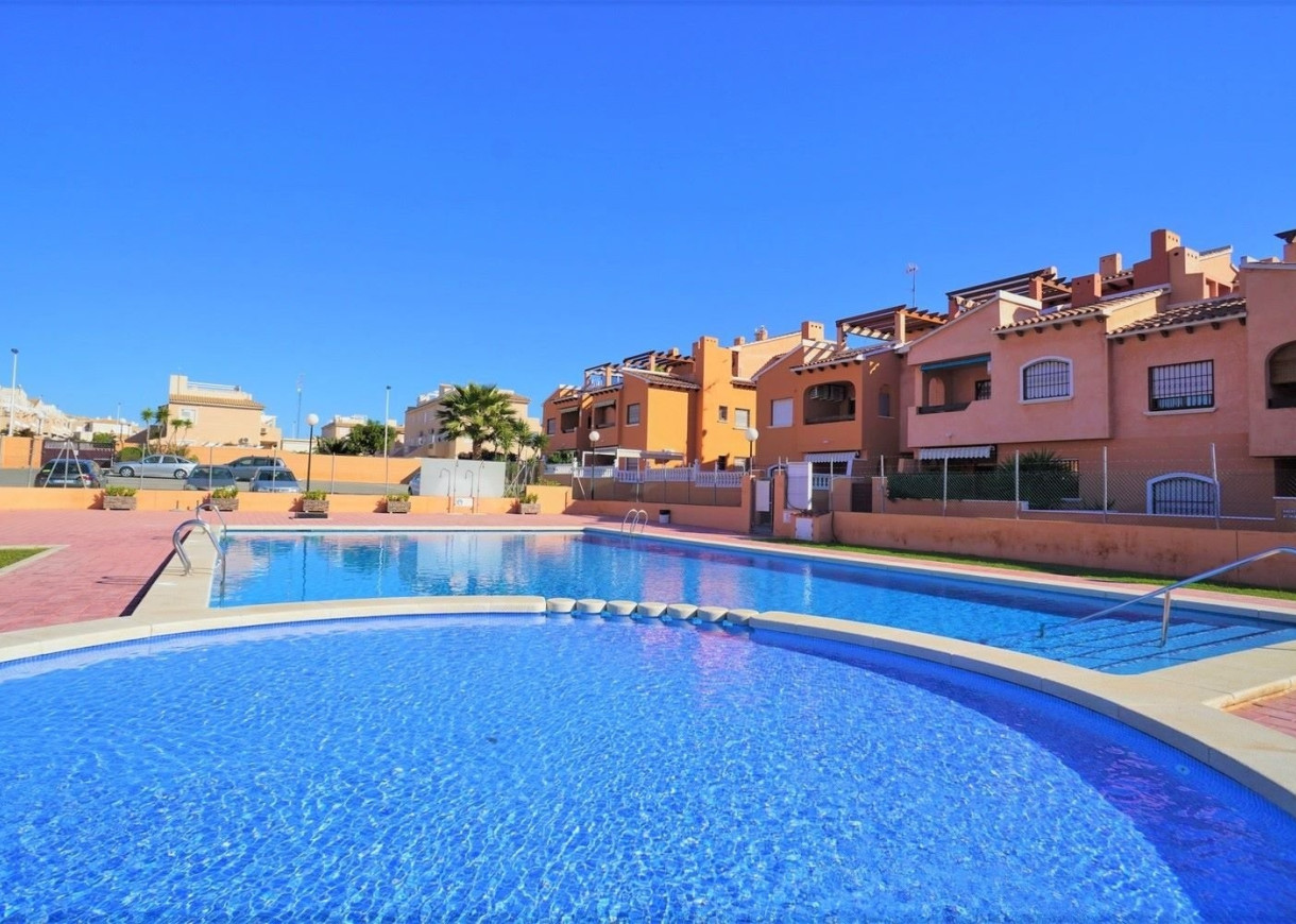 Long time Rental - Lägenhet - Torrevieja - Aguas Nuevas