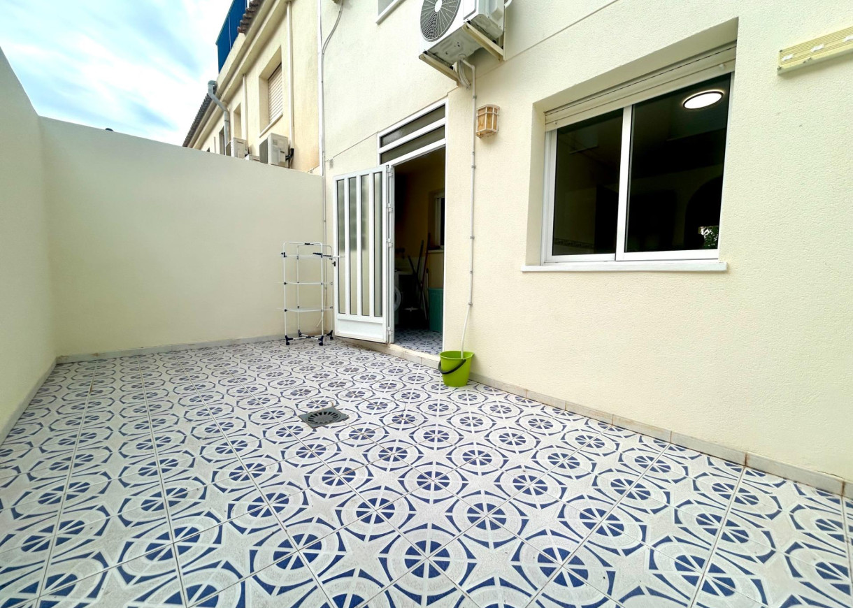Resale - Terraced house - Orihuela Costa - Campoamor