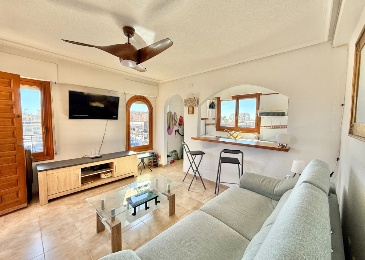 Resale - Apartment - Torrevieja - Nueva Torrevieja