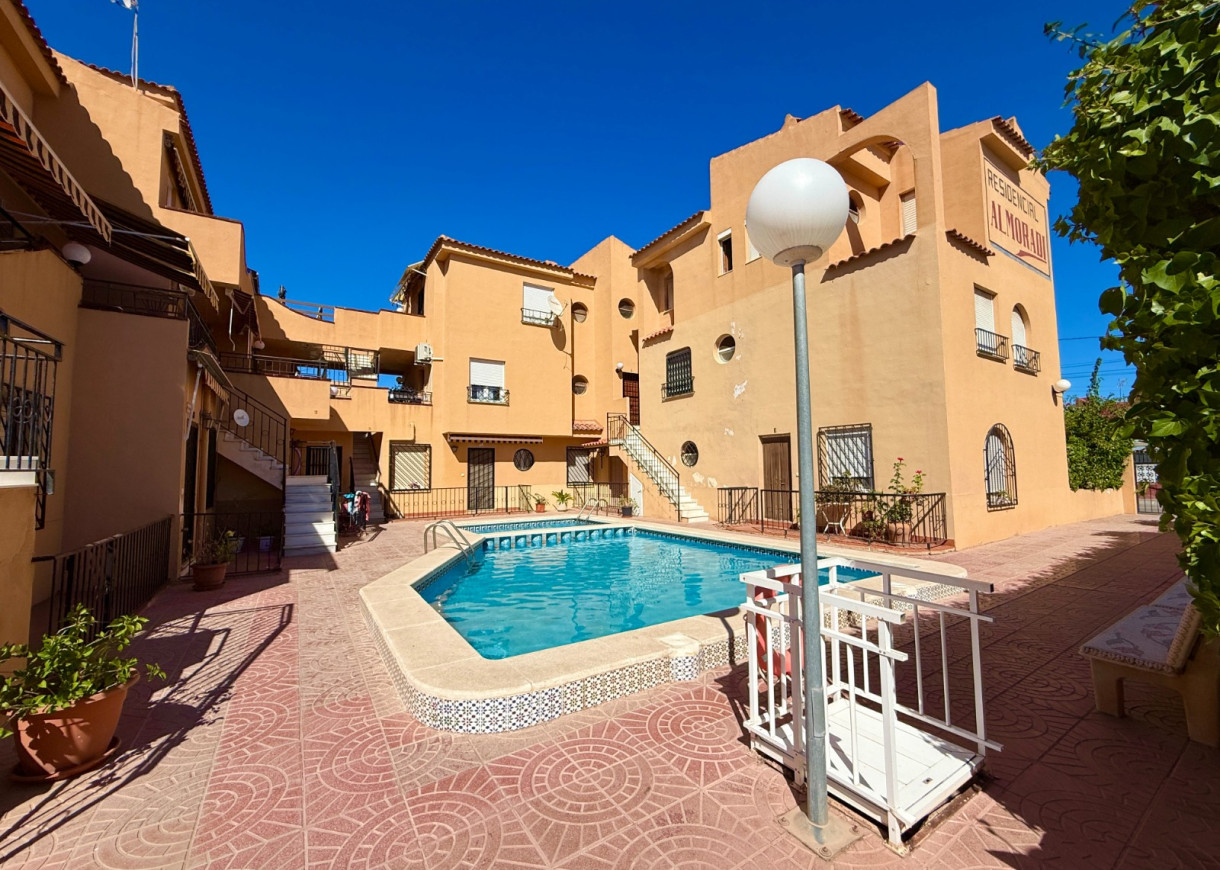 Resale - Apartment - Torrevieja - Nueva Torrevieja