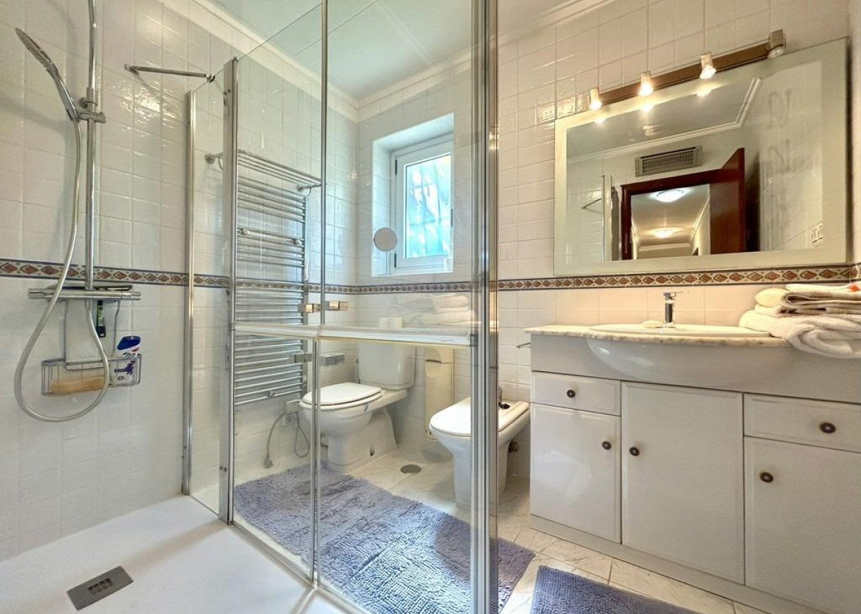 Resale - Villa - Orihuela Costa - Cabo Roig