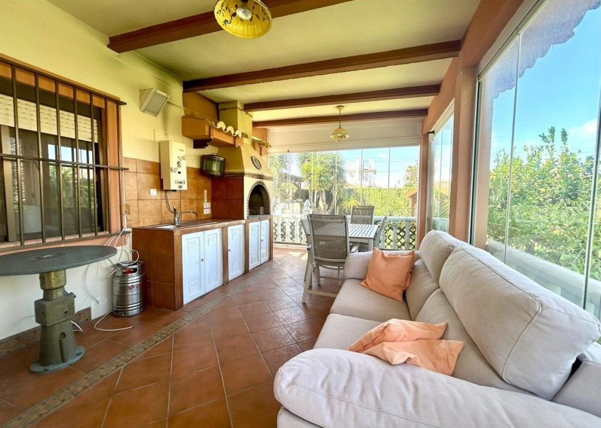 Resale - Villa - Orihuela Costa - Cabo Roig