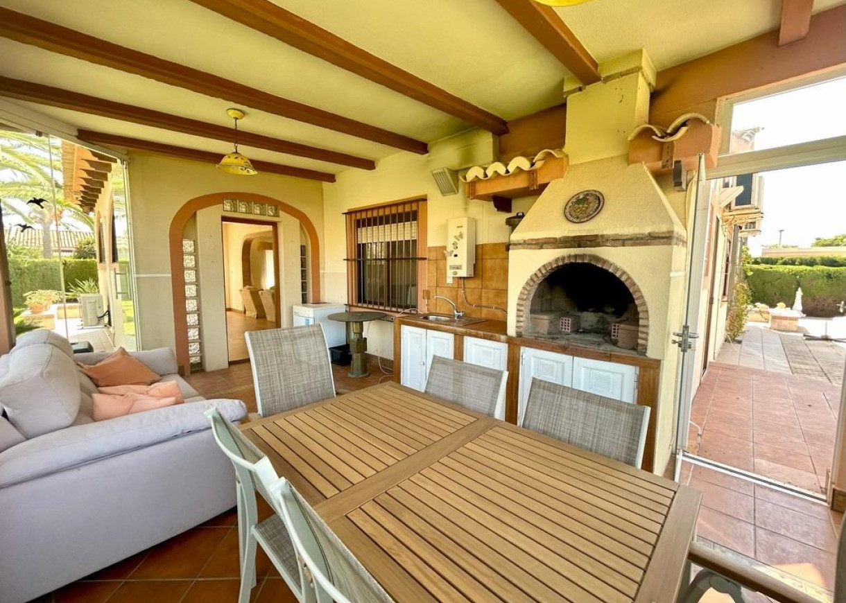 Resale - Villa - Orihuela Costa - Cabo Roig