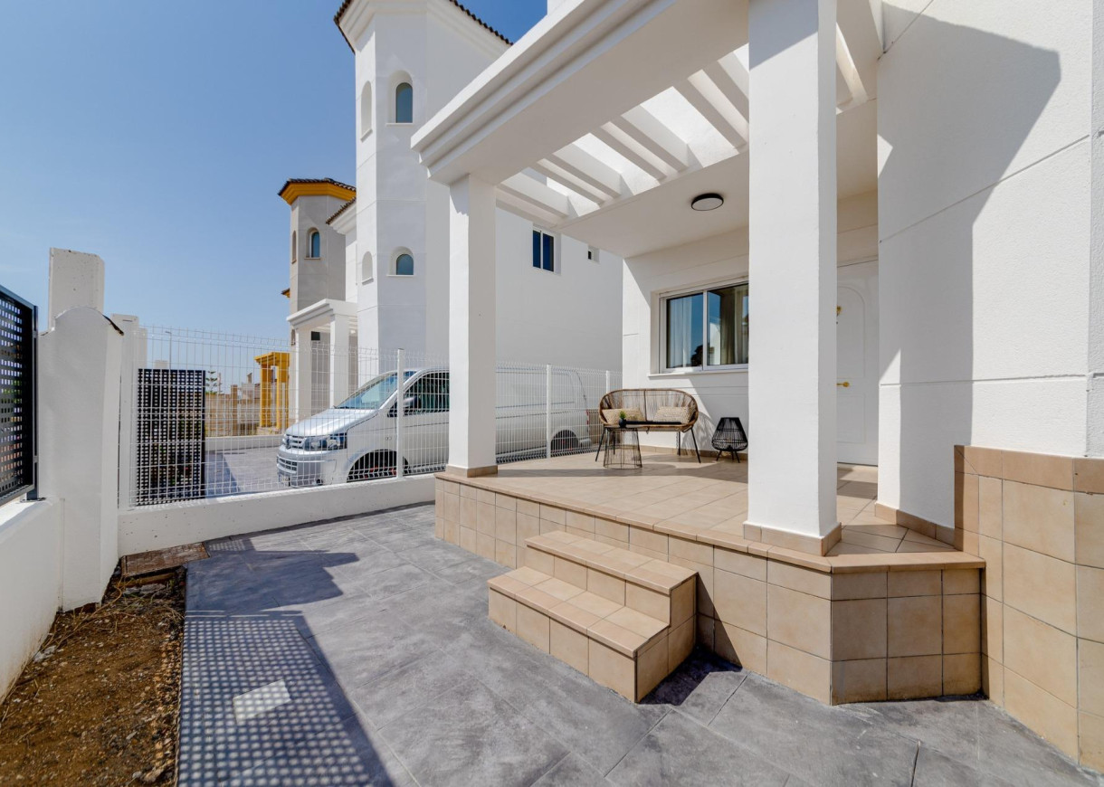 New Build - Villa - San Fulgencio - El Oasis